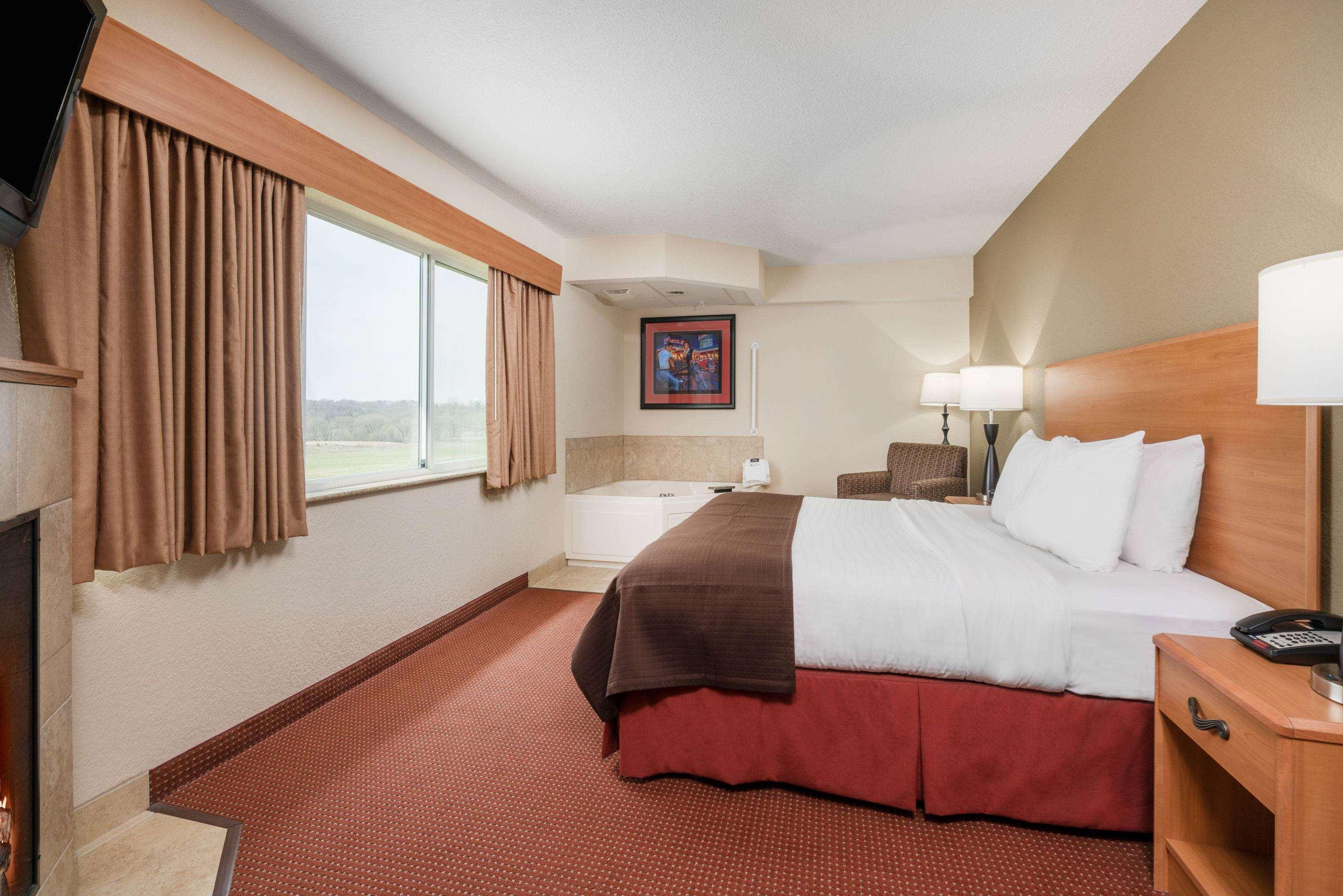 Americinn By Wyndham Anamosa Екстериор снимка