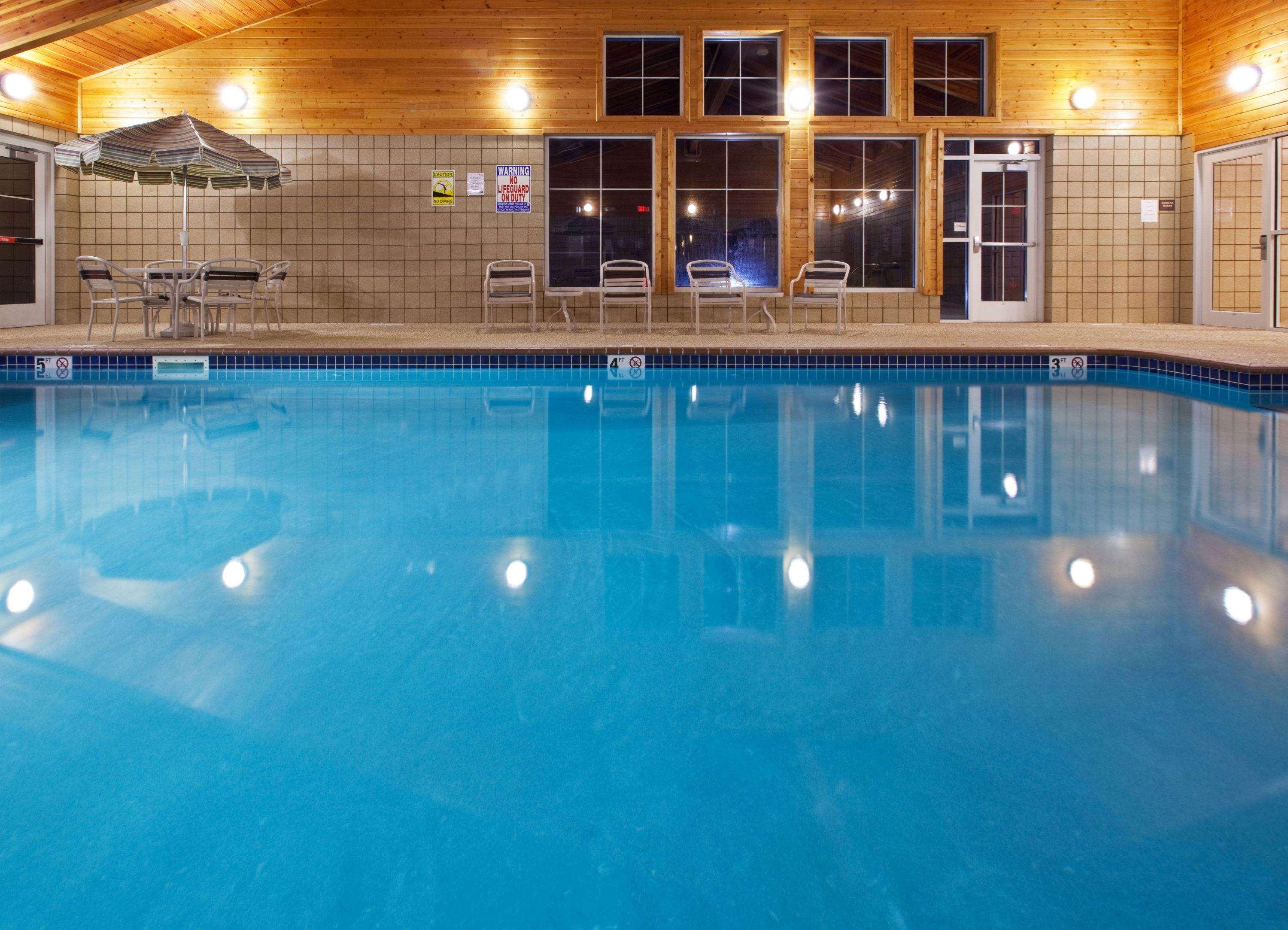 Americinn By Wyndham Anamosa Екстериор снимка